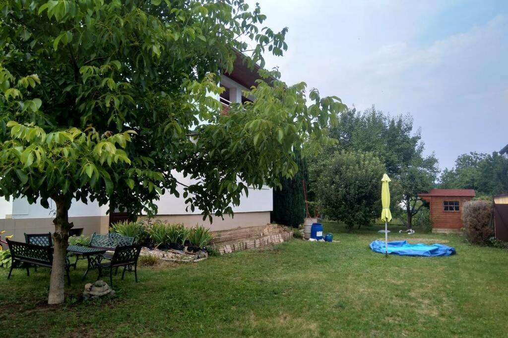 Hannah - Relax Dom Pod Orechom Apartman2 Trávnica 外观 照片